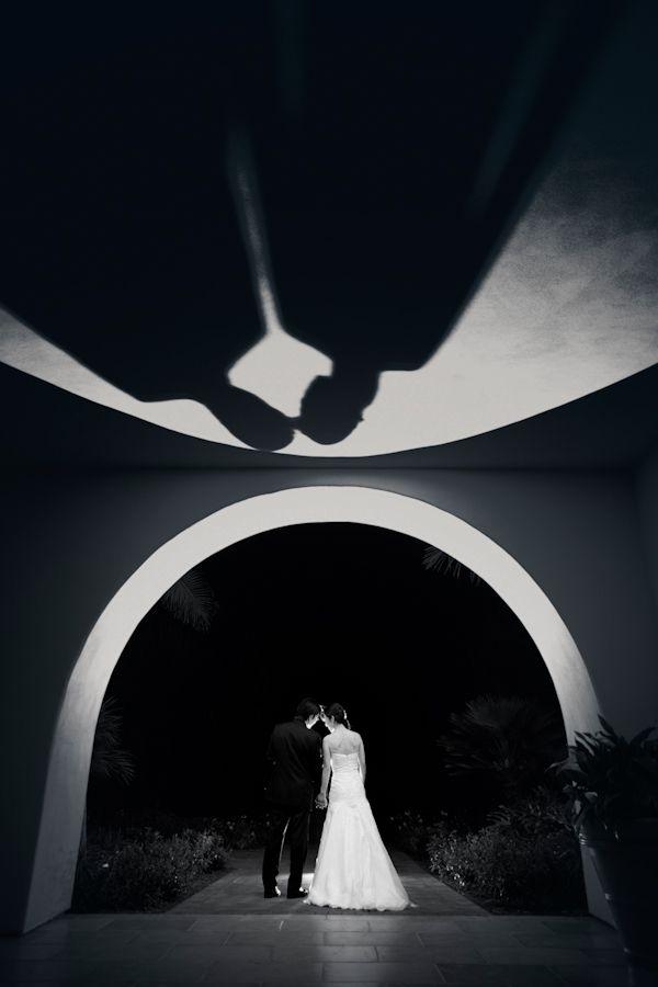 Mariage - That's Genius! 1.17.12 - Creative Wedding Photo By Los Angeles Wedding Photographer Roberto Valenzuela