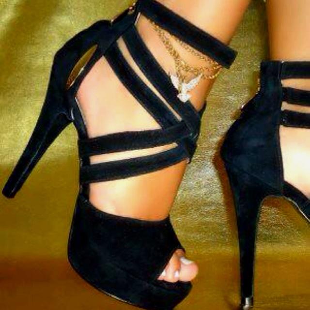 زفاف - Perfect Black Suede Cut-Outs High Heel Sandals