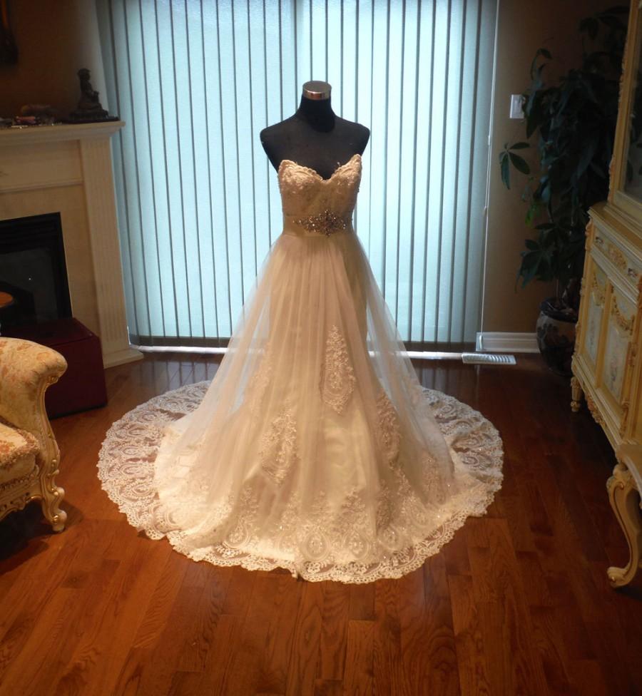 Mariage - Lace wedding dress, fairy wedding dress, boho bohemian wedding dress