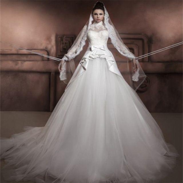 Hochzeit - New Design Long Sleeve Muslim Wedding Dress 2016 High Neck A Line Court Train Tulle Arabic Bridal Gown Vestido De Noiva L1070-in Wedding Dresses From Weddings & Events On Aliexpress.com 