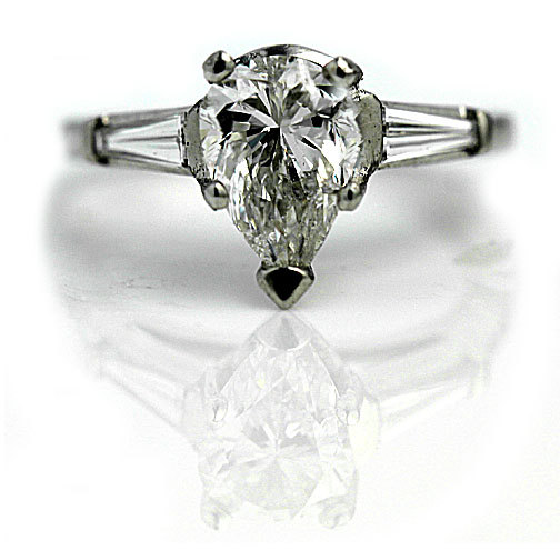 زفاف - Simple Engagement Ring in Platinum Vintage 1.34ctw Pear Shaped Diamond Ring 1970s Mid Century Tapered Baguette Diamond Size 6.5!