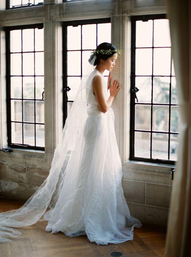 Hochzeit - Designer Gown. Mansion Venue. This Wedding Is Every Girl's Dream