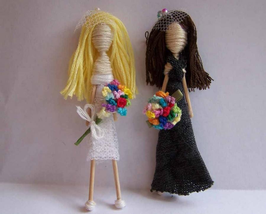 Mariage - The Girls-Cake Topper Set-Custom Designed for you-Bachelorette-Bridesmaids-Party favor-Gay/lesbian couple-Cupiescouples Original