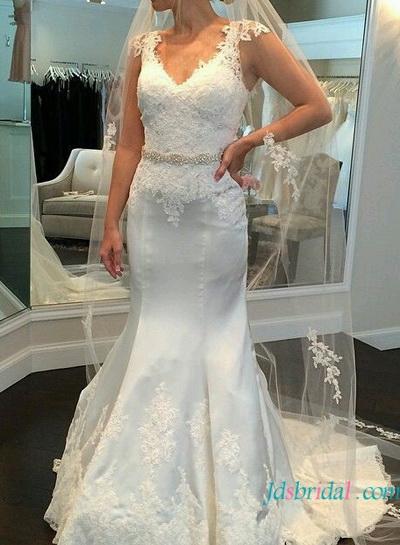 Mariage - H1638 stunning lace mermaid wedding dress with cap sleeves