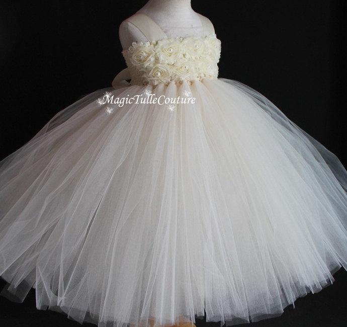 Mariage - Ivory tutu dress flower girl dress Baby toddler birthday wedding dress 1T2T3T4T5T6T7T8T9T10T (without matching headpiece)