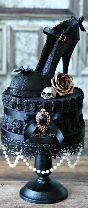 زفاف - Gothic Shoe Cake