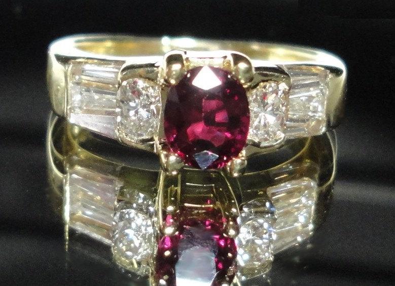 Mariage - Engagement Ring Ruby Ring Diamond and Ruby Engagement Ring Ruby and Diamond Ring Wedding Ring Cocktail Ring 18k Gold with 60pt tw Diamonds