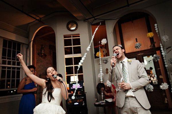 Mariage - That's Hilarious! 2.23.2012 - Funny Wedding Photo By Seattle Wedding Photographer Jenny J