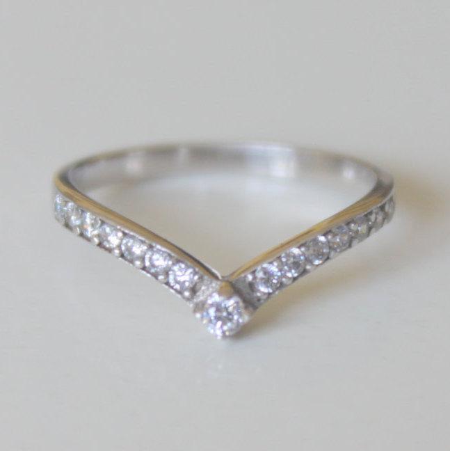 زفاف - V Ring - V Ring with Swarovski Gems - V Thin Silver Ring - Engagement Ring - Wedding Band - Ring - Bridesmaids Gift - Valentine's Day Gift