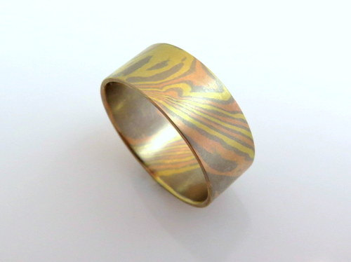 زفاف - Mokume gane wedding band, 18k gold wedding band, Mokume gane ring, Unique wedding band, Tricolor ring, solid gold band, Wide gold ring