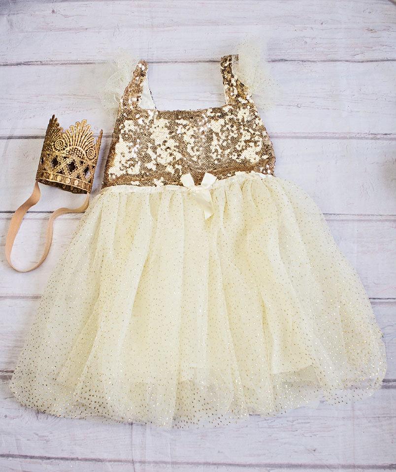 Wedding - Gold Glitter Flower Girl Dress..Tutu Birthday Outfit. Flower Girl Dress..Flower Girl Tutu Dress..Cream..Gold.Burlap.Rustic Lace Dress
