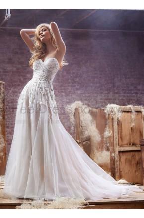 Wedding - Hayley Paige Style HP6412 Star