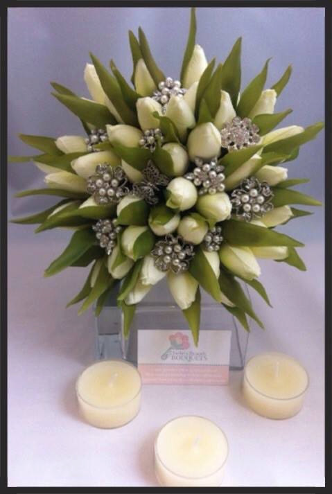 Hochzeit - Tulip brooch bouquet. Ivory brooch bouquet. Tulip bouquet. Bridal bouquet. Brooch bouquet