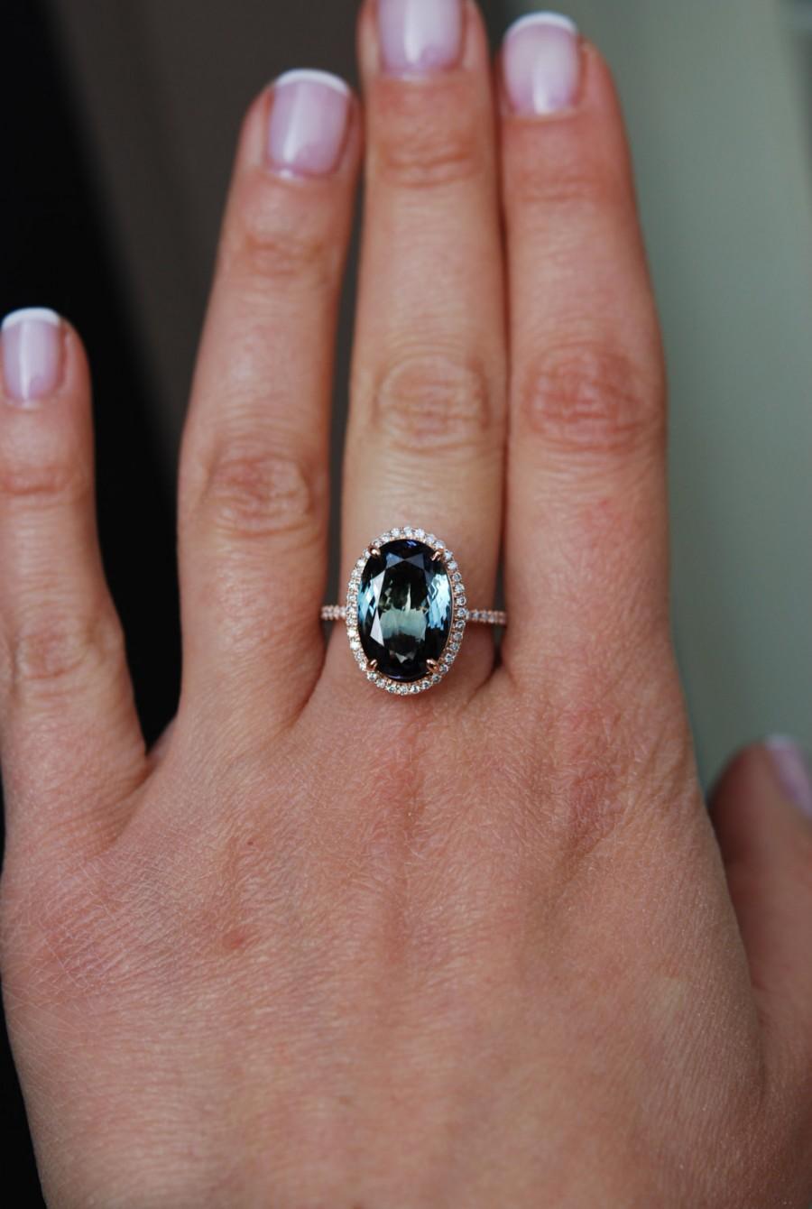 Mariage - Tanzanite Ring. Rose Gold Ring. Peacock green blue Tanzanite oval cut engagement ring 14k rose gold.