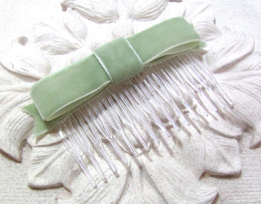 Hochzeit - Sage Green Velvet Bow Hair Comb.  Velvet Bow Fascinator. Celadon Green. Celery Green