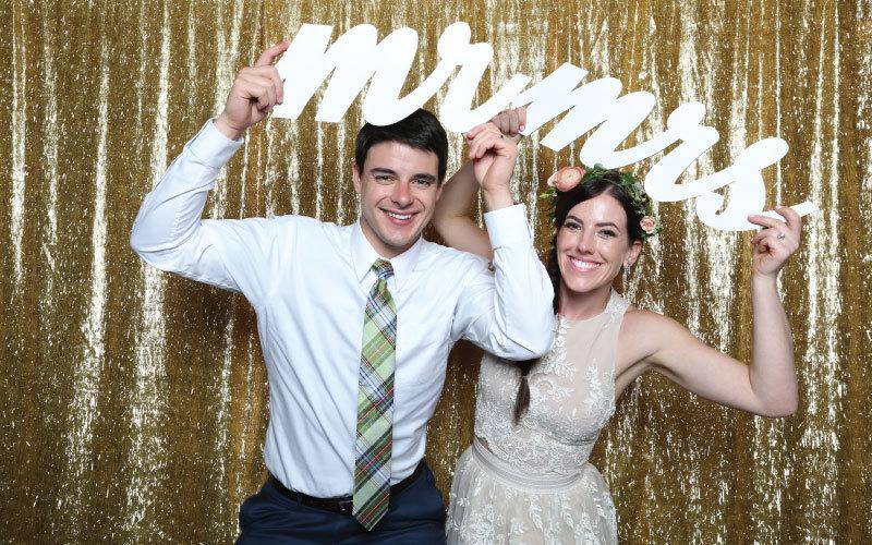 Свадьба - Mr & Mrs Photo Prop
