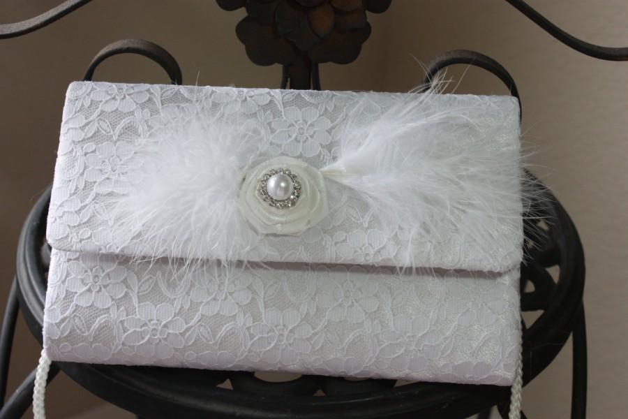 Mariage - wedding lace  small purse perfect for your special day....