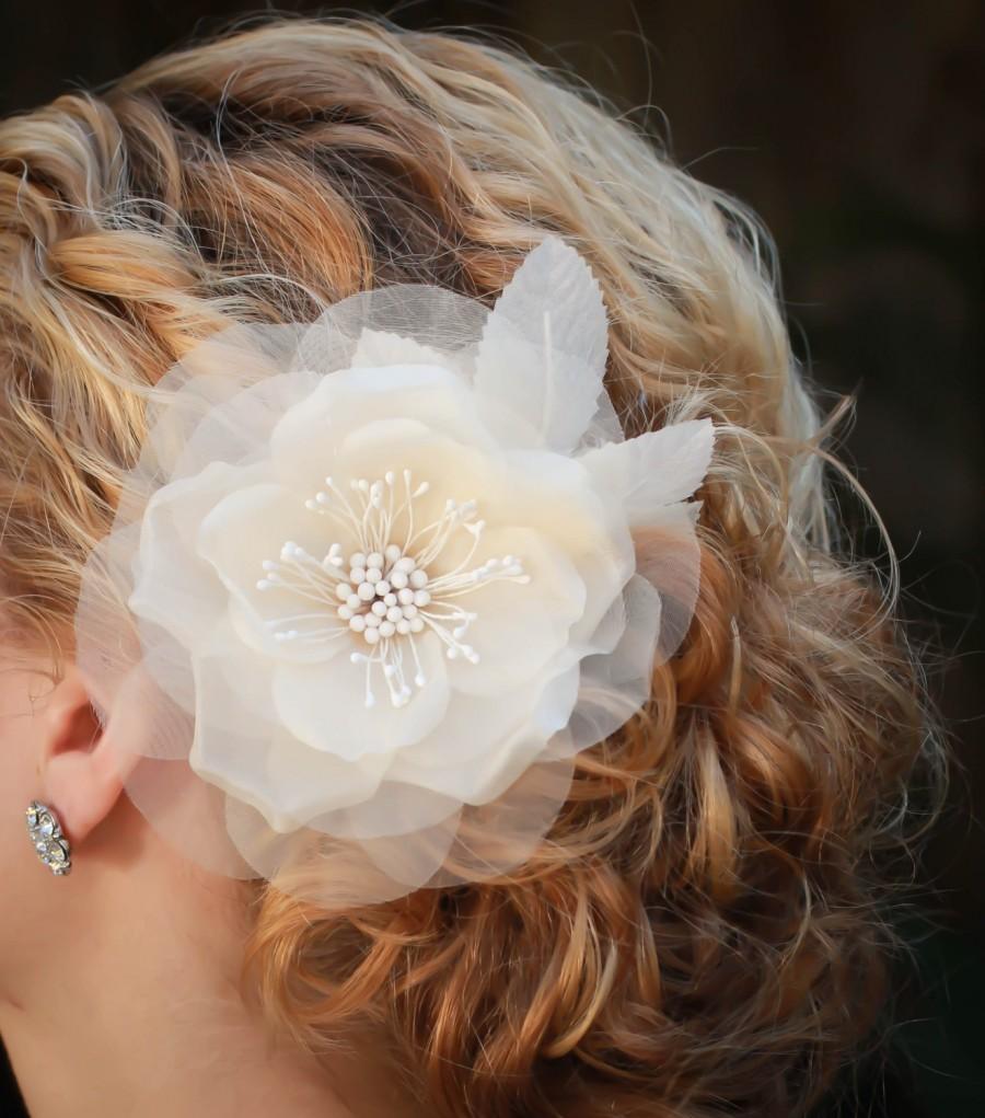 زفاف - Fiona bridal hair flower, bridal fascinator, Silk and Organdy vintage bridal hair flower
