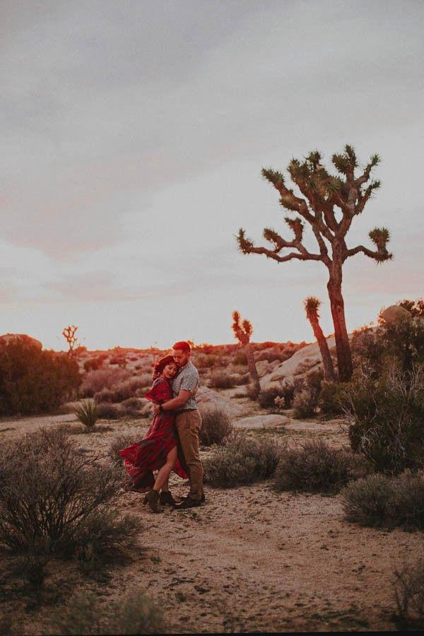Hochzeit - Passionately Romantic Desert Anniversary Photo Shoot In Joshua Tree