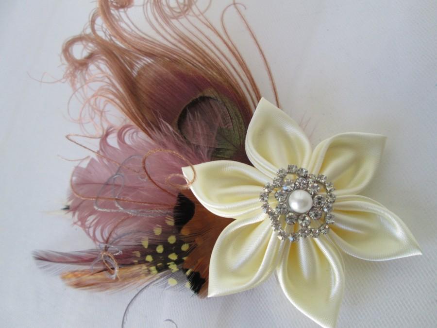 زفاف - Peacock Wedding Hair Fascinator, Feather Bridal Comb, Blush / Mauve / Dusty Rose Pink Rustic Head Piece, Ivory Bridal Kanzashi Flower