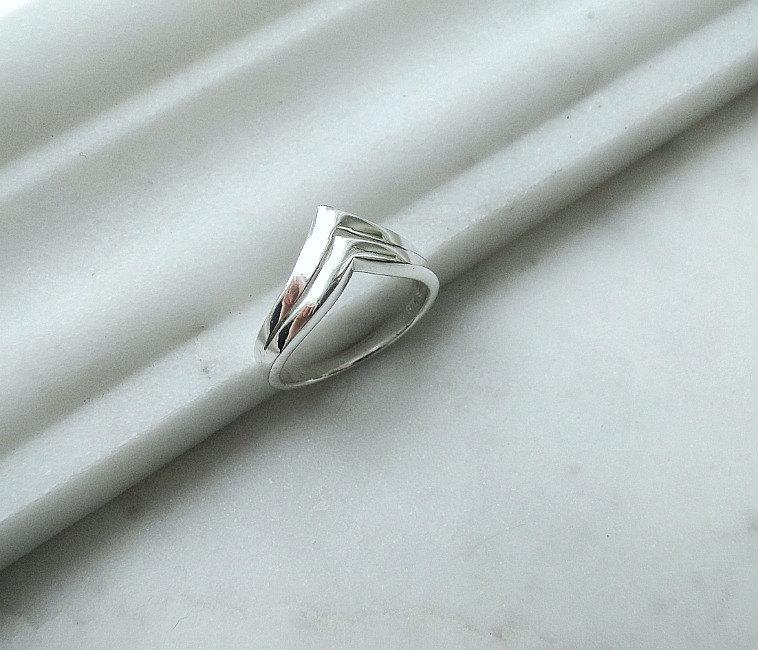 Wedding - Silver V ring, Chevron sterling silver ring, modern chevron ring, solid silver ring, stacking silver band, delicate ring for her