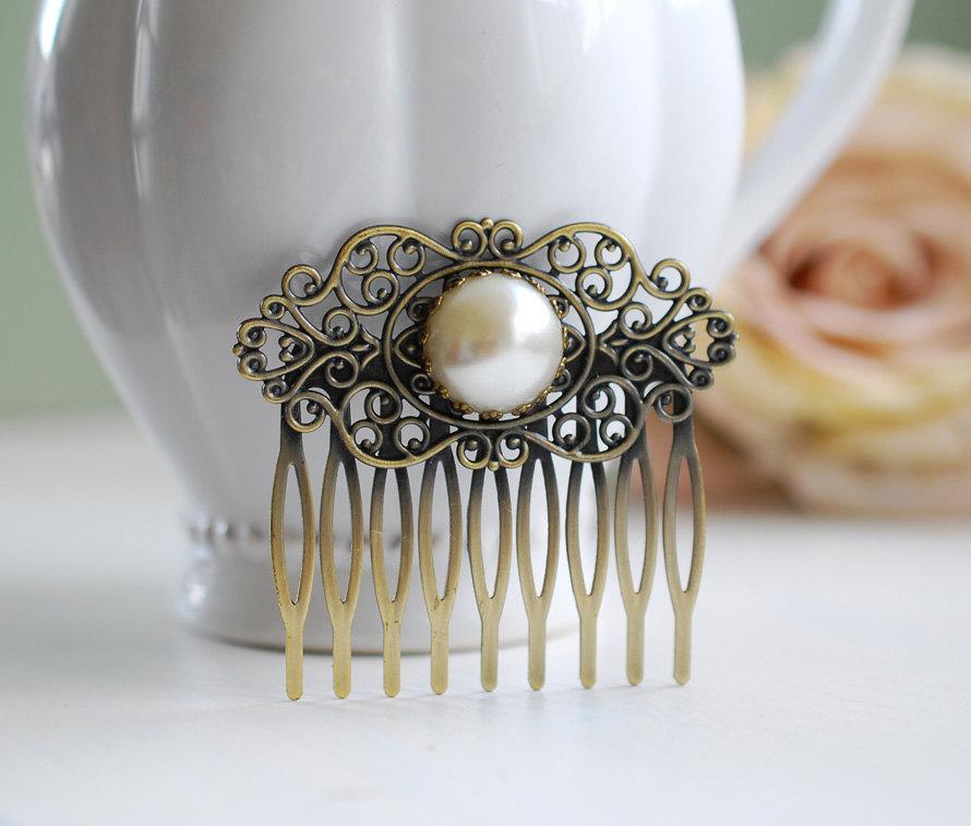 Свадьба - Pearl Hair Comb, Vintage Cream White Pearl Cabochon Antique Brass Filigree Bridal Hair Comb, Wedding Hair Comb, Victorian Art Nouveau
