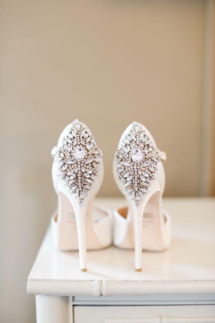 زفاف - Beautifully Embellished Bridal Shoes For Your Big Day