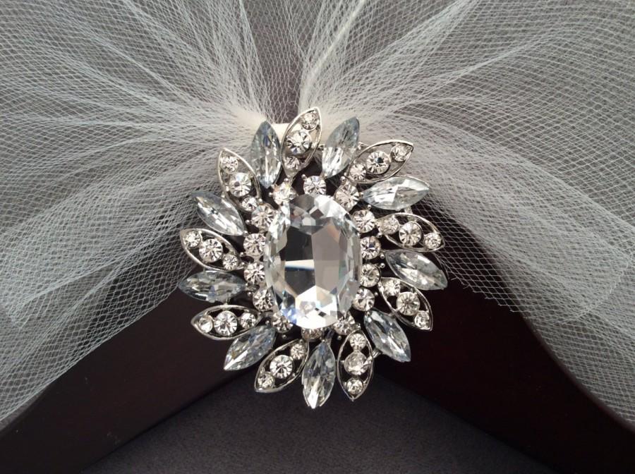 Hochzeit - Bridal Hanger, Personalized Wedding Dress Hanger, Wedding Hanger, Bridal Shower, Jeweled Wedding Dress Hanger