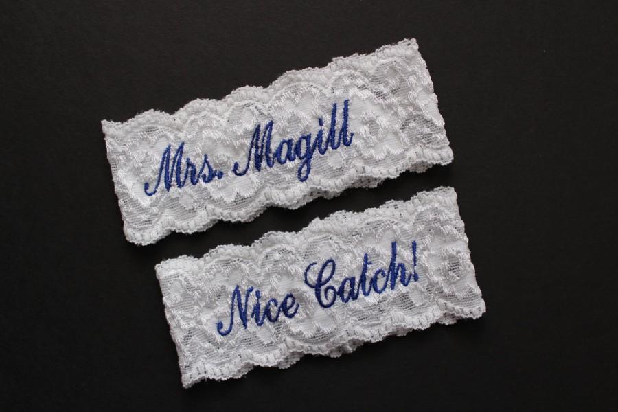 Hochzeit - Monogrammed Wedding Garter Set, Custom name and date, nice catch garter, bride Personalized Garters. Sized to fit. F11
