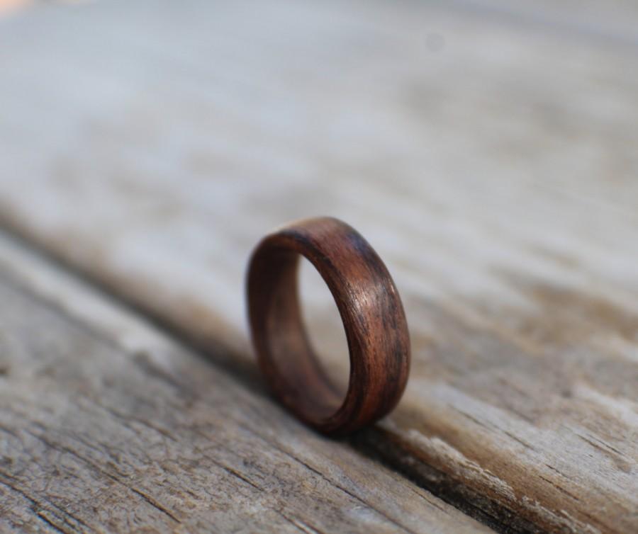 Mariage - Rosewood Wooden Wedding Ring, Wooden Engagement Ring, Rosewood ring, wooden ring, promise ring, Bentwood Ring