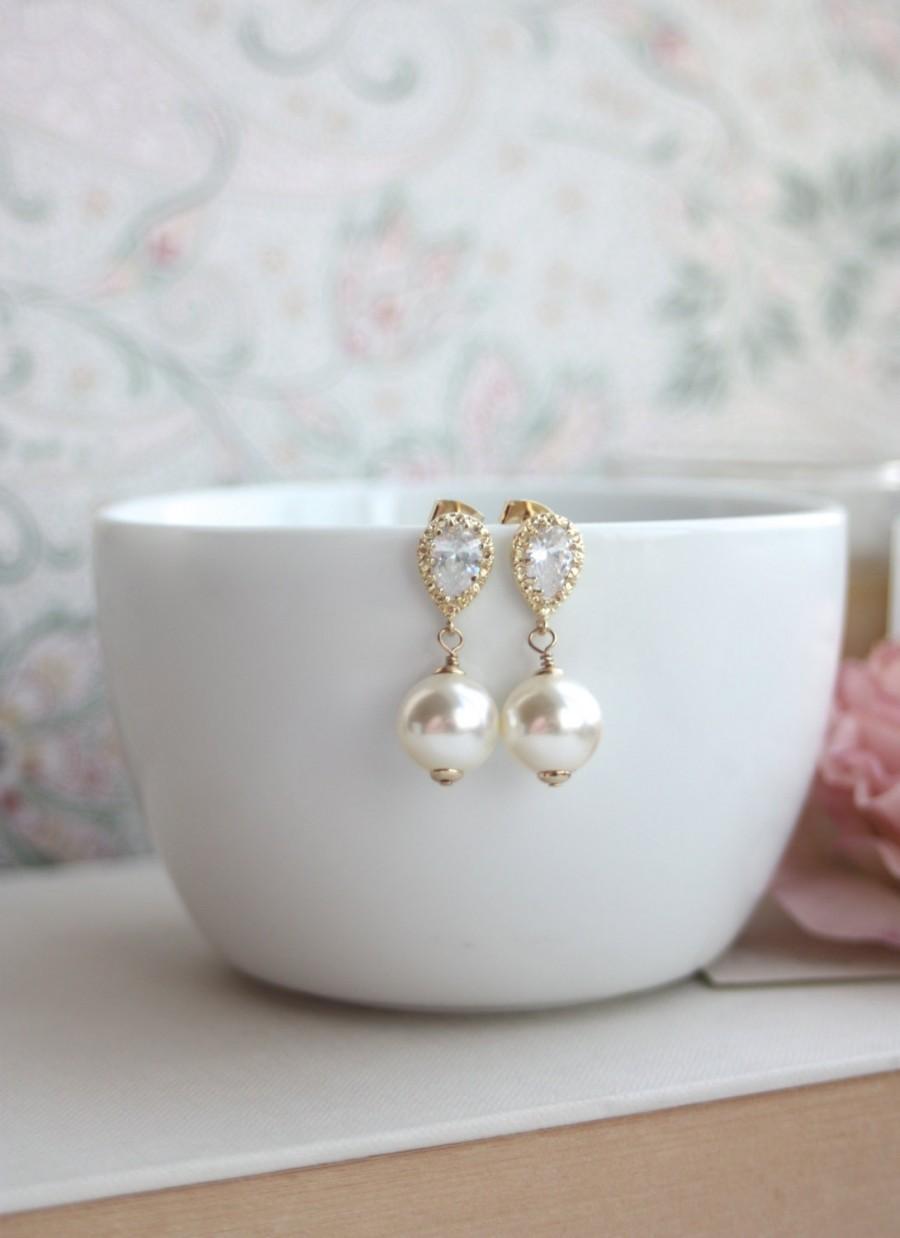 Hochzeit - Wedding Earrings, Large Ivory Pearl Earrings, Gold Wedding earrings, Bridal Bridesmaid Gift.Ivory Pearls, Cubic Zirconia Ear Post Earrings
