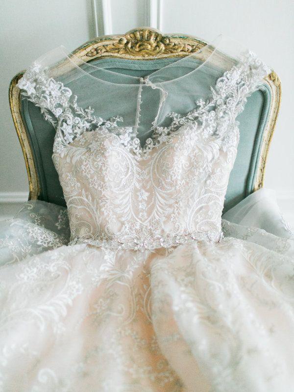 زفاف - Watters Gown