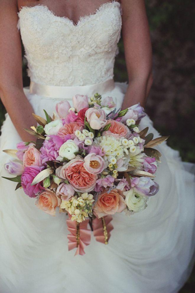 Свадьба - 25 Stunning Wedding Bouquets - Part 7