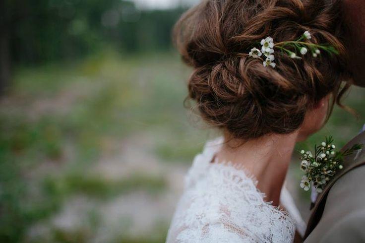 Свадьба - Flowers In Her Hair