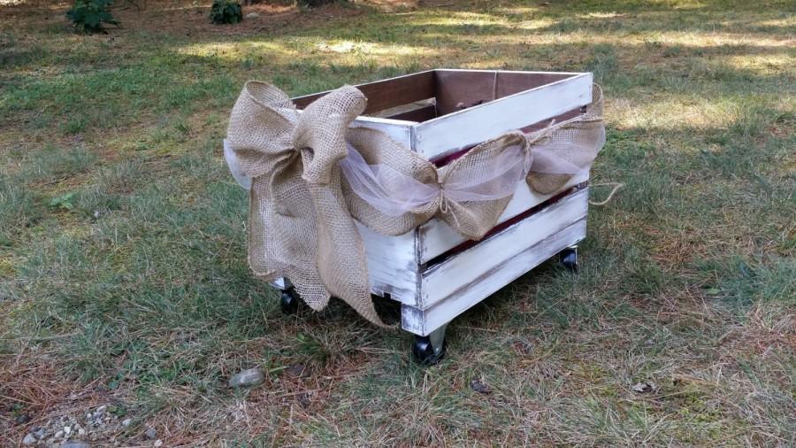 Hochzeit - Rustic Wedding Wooden Wagon, Flower Girl Wedding Wagon, Rustic Wedding Decor, Newborn Photo Prop Wagon, Flower Girl Carriage