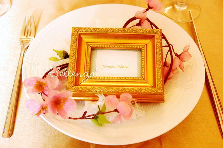 Hochzeit - Marcoro Gold Vintage Place Card Frame