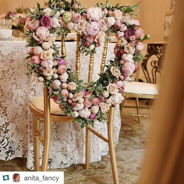 Свадьба - Tic-Tock Couture Florals On Instagram: “#Repost @anita_fancy With @repostapp. ・・・ @tictockflorals As Always, Amazing Us With His Creations! @renezadoriphotography @thepeninsulabh…”