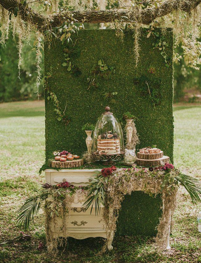 Hochzeit - Fall Woodland Wedding Inspiration