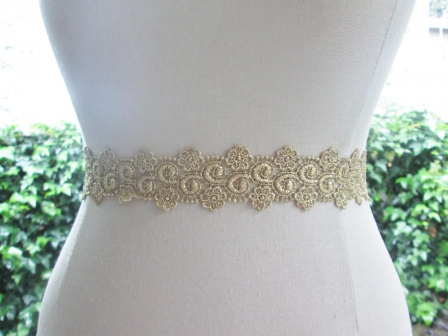 Mariage - Metallic gold wedding sash,  Bridesmaid sash,  gold bridal belt, gold ribbon sash.
