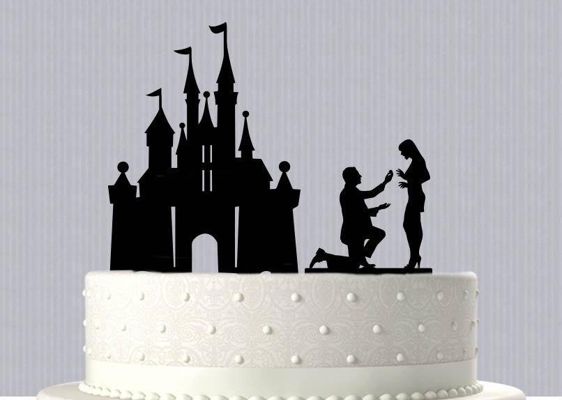 Hochzeit - Proposing at the Castle Wedding Cake Topper