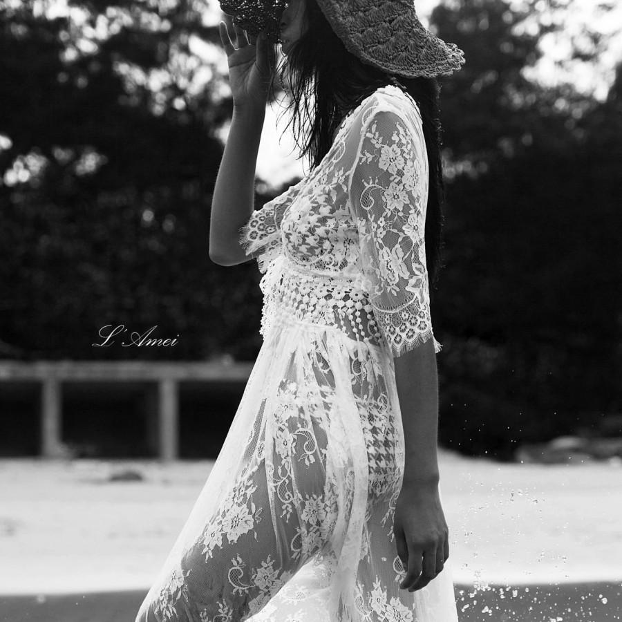 Свадьба - Romantic Lace Bohemia Wedding Dress. Perfect for Beach Woodland and Boho Wedding. Design by L'Amei AM19830080