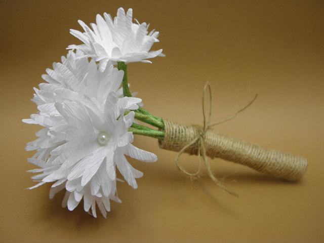Hochzeit - Wedding Rustic Paper Flowers Bouquet/ Wedding Bouquet/ Rustic Wedding/ Wedding Decor/ White Flowers/ Bridal/ Bridesmaid