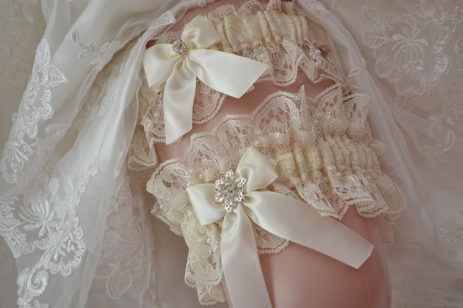 Hochzeit - Ivory Lace Garter, Wedding Garter Set ,Bridal garter set,Ivory Lace Garter Belt