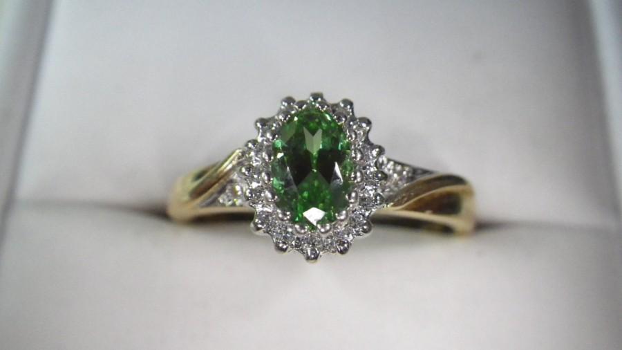 زفاف - Vintage 14ct Yellow Gold Green Coloured CZ Engagement Style Ring