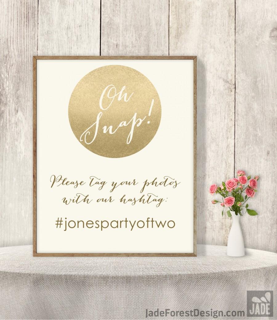 Mariage - Wedding Hashtag Sign DIY / Instagram Sign / Social Media Photo Tag / Gold Sparkle Glitter Metallic Champagne Gold and Cream ▷Printable PDF