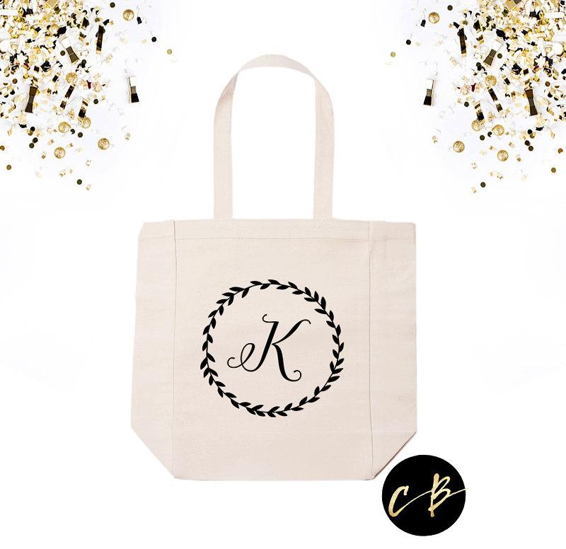 Wedding - Personalized Monogram Wreath Tote Bag // Personalized Tote Bag//Wedding Totes// Bridal Party Gifts //Personalized Bridesmaid Tote //ISW01