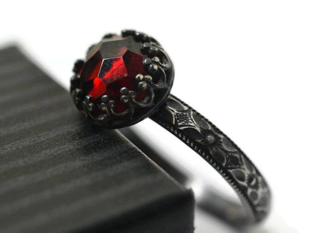 Hochzeit - Garnet Engagement Ring, Natural Red Gemstone, Artisan Made Garnet Jewelry, Gothic Ring, Oxidized Sterling Silver Victorian Style Ring