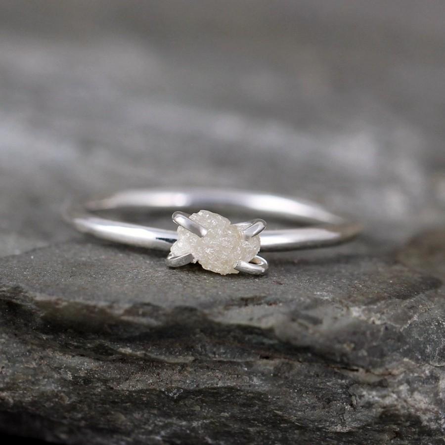 زفاف - Raw Diamond Engagement Ring - Uncut Rough Raw Gemstone - Sterling Silver Stacking Ring - Raw Gemstone - April Birthstone - Sweetheart Ring