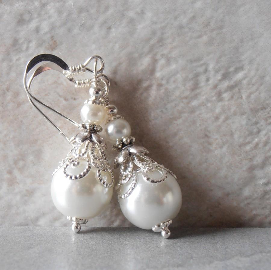 Wedding - White Pearl Earrings Pearl Bridal Earrings Beaded Wedding Jewelry Dangle Earrings Brides Jewelry White Wedding  Faux Pearl Jewelry Handmade