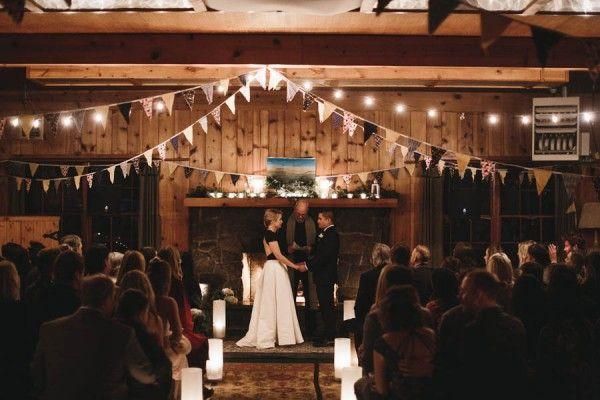 زفاف - This Black And White Log Cabin Wedding Is Pure Cozy Chic